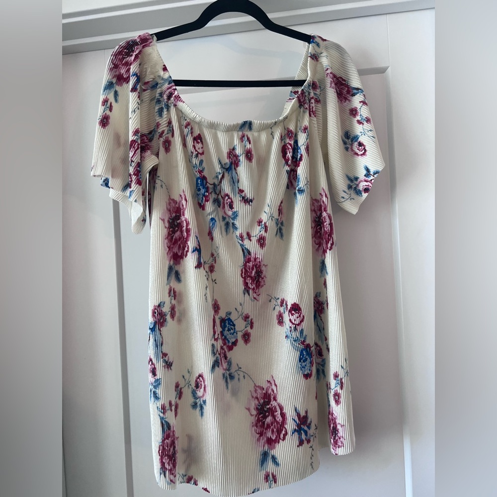 Forever 21 Janette Plus Floral Top Size 3x